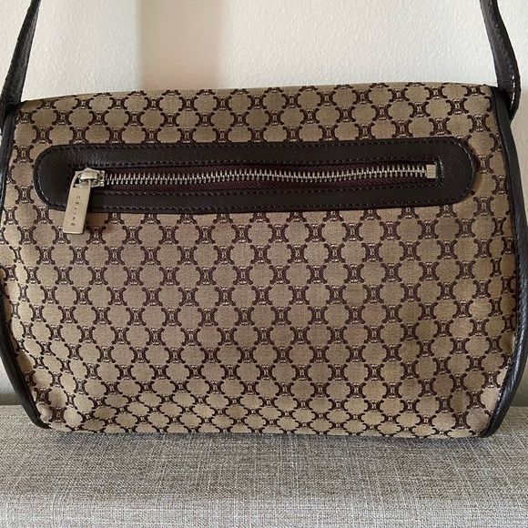 Celine Vintage Triomphe Monogram Canvas Shoulder Bag – Brown Logo Print - Picture 6 of 17